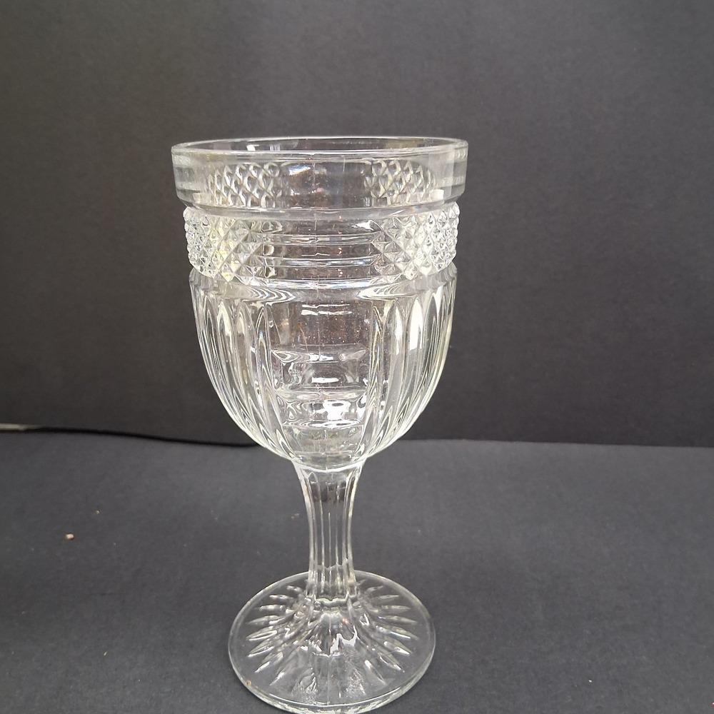 5 Vintage Libby Radiant 7.25" Water/Wine‎ Goblets Diamonds  & Vertical Lines - Picture 3 of 6